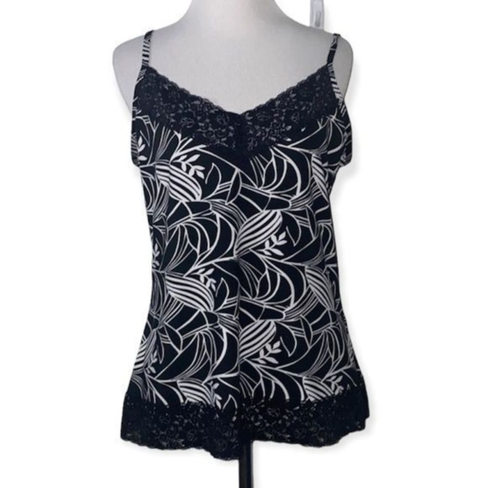 5/$30 🎈 GNW women’s medium‎ floral camisole